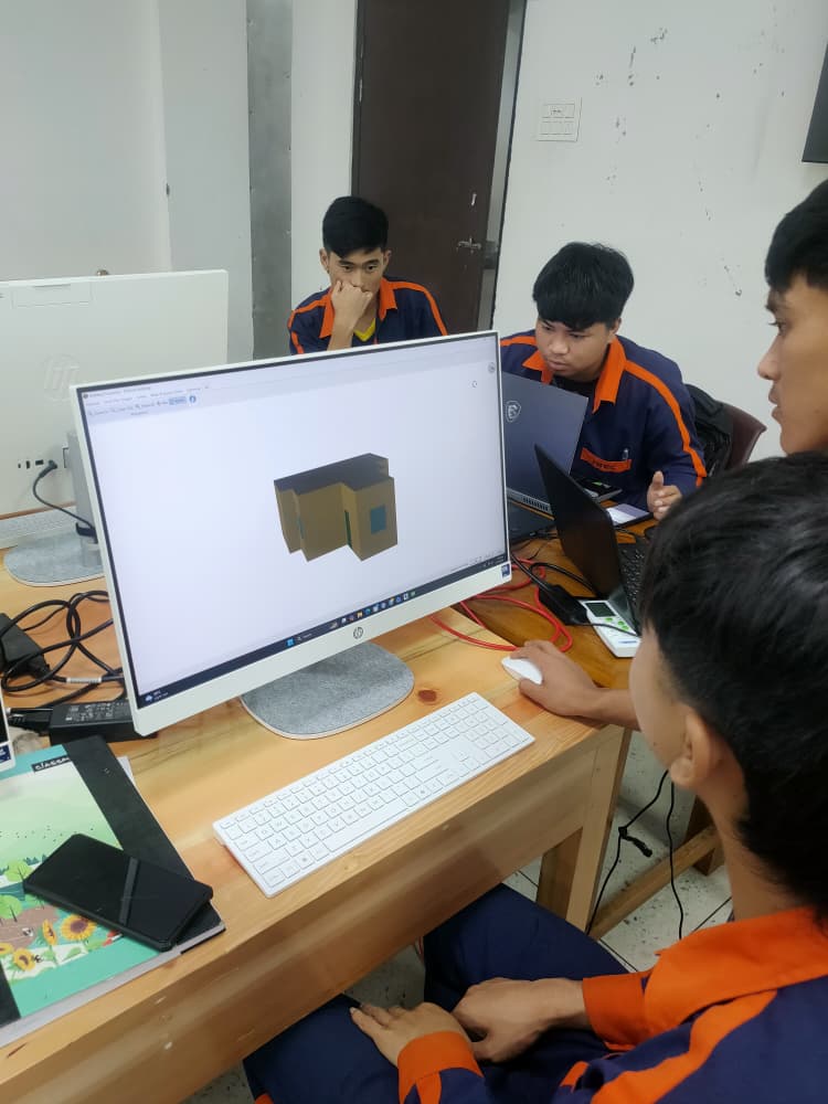 Training in Building Simulation for Students using S-LAB Computers